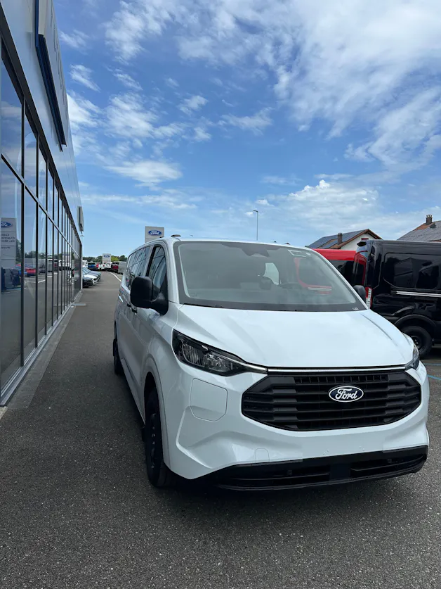 Ford Transit Custom Van 320 L2 2.5 Trend/PHEV