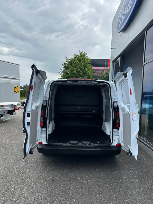 Ford Transit Custom Van 320 L2 2.5 Trend/PHEV