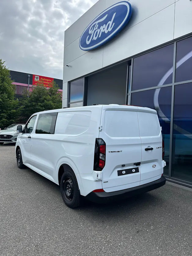 Ford Transit Custom Van 320 L2 2.5 Trend/PHEV