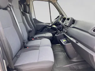 Renault Master T35 2.3 Blue dCi 135 L3H2