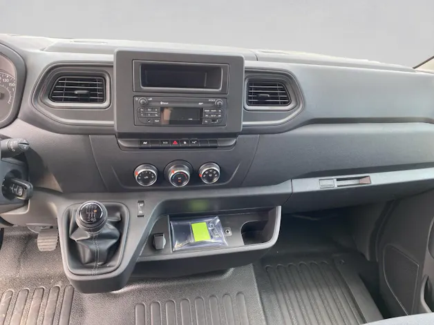 Renault Master T35 2.3 Blue dCi 135 L3H2