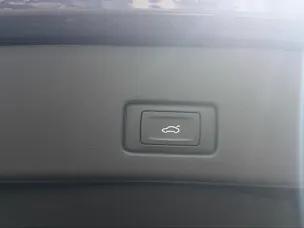 AUDI Q4 e-tron 50 quattro