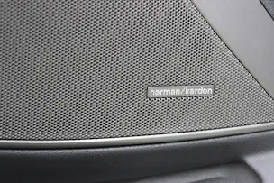 BMW M3 Competition M xDrive Touring Individual *SAO PAULO GELB*