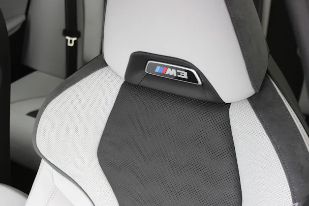 BMW M3 Competition M xDrive Touring Individual *SAO PAULO GELB*