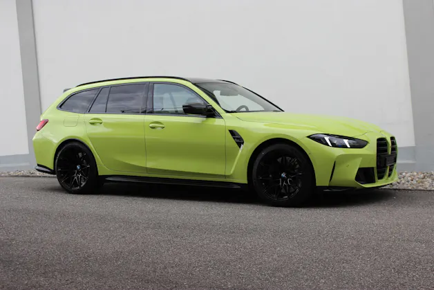 BMW M3 Competition M xDrive Touring Individual *SAO PAULO GELB*