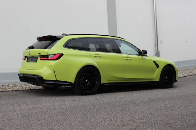 BMW M3 Competition M xDrive Touring Individual *SAO PAULO GELB*