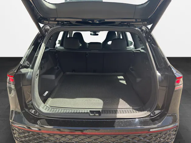 VW Tayron 2.0 TSI R-Line DSG 4Motion
