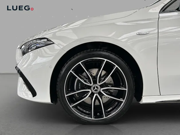 Mercedes-Benz A 250 e EQ Star 8G-DCT