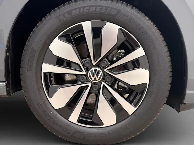 VW Golf 8 1.5 eTSI Goal DSG