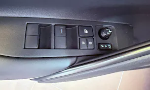 Toyota Corolla Cross 1.8 Trend e-CVT