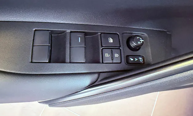 Toyota Corolla Cross 1.8 Trend e-CVT
