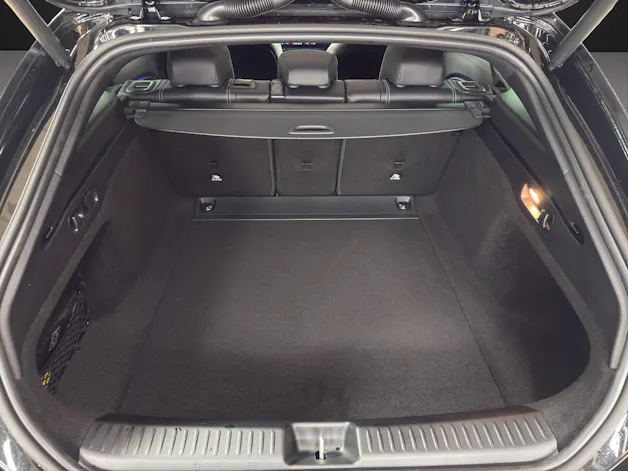 Mercedes-Benz CLA 220 4MATIC Shooting Brake