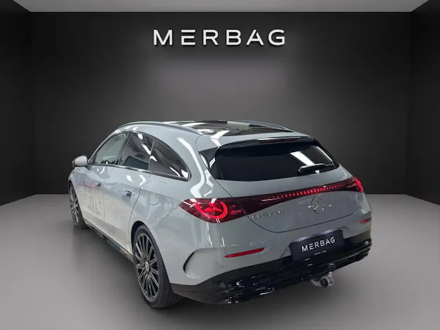 Mercedes-Benz CLA 220 4MATIC Shooting Brake