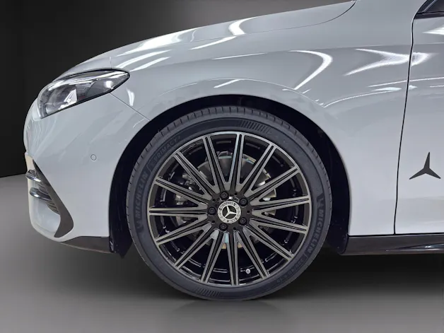 Mercedes-Benz CLA 220 4MATIC Shooting Brake