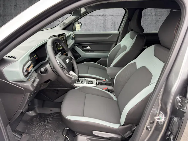 Dacia Duster TCe 150 48V Extreme 4x4 **Adaptiver Tempomat**