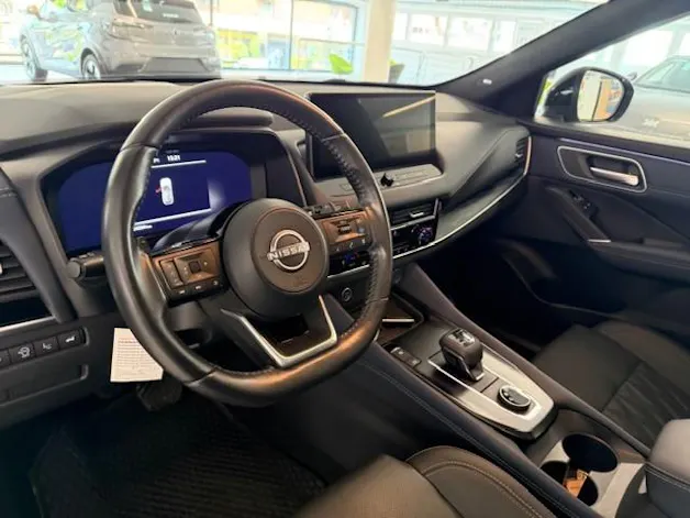 Nissan Qashqai 1.3 DIG-T MHEV Tekna+ Xtronic 4x4