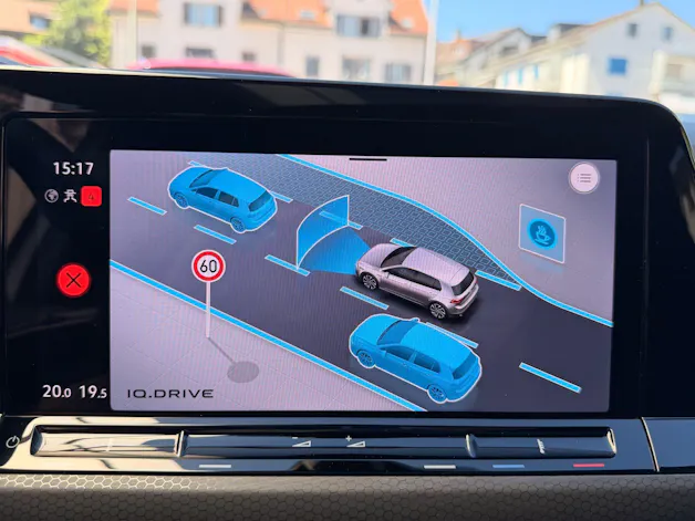 VW Golf GTI CLUBSPORT *** VOLLAUSSTATTUNG MIT AKRAPOVIC AUSPUFFANLAGE ***