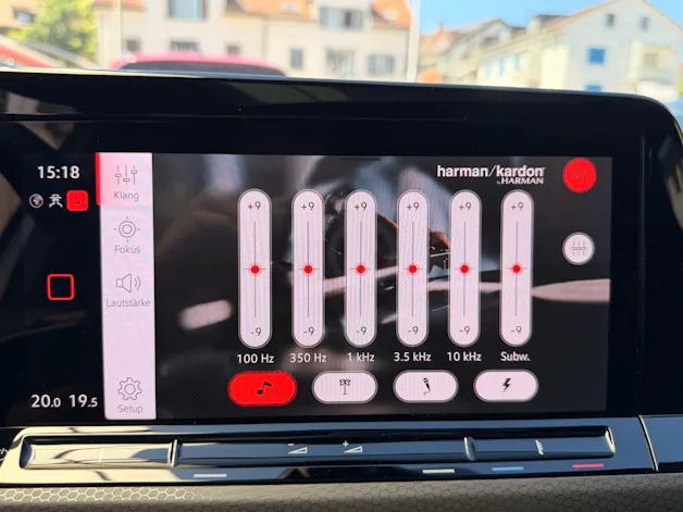 VW Golf GTI CLUBSPORT *** VOLLAUSSTATTUNG MIT AKRAPOVIC AUSPUFFANLAGE ***