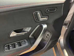 Mercedes-Benz CLA 250 4M - AMG / 360 Grad Kamera / Sitzmemory / Soundsystem