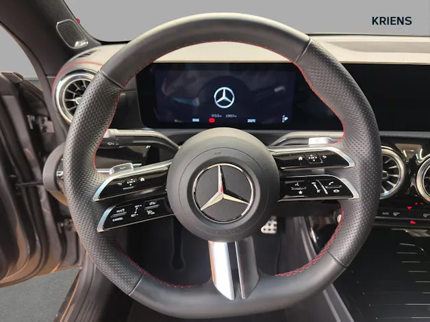 Mercedes-Benz CLA 250 4M - AMG / 360 Grad Kamera / Sitzmemory / Soundsystem