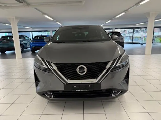 Nissan Qashqai 1.3 DIG-T MHEV Tekna Xtronic 4x4