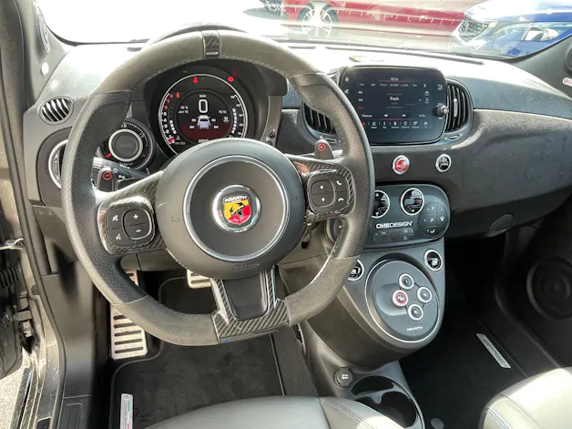 Fiat 695 1.4 16V Turbo Abarth 695 Competizione Dualogic