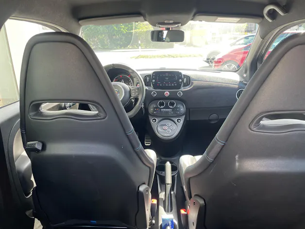 Fiat 695 1.4 16V Turbo Abarth 695 Competizione Dualogic
