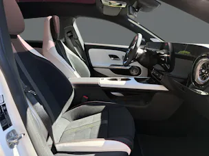 Mercedes-Benz CLA 220 8G-DCT 4Matic