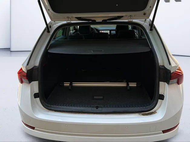 SKODA Octavia Combi 2.0 TDI DSG Ambition 4x4