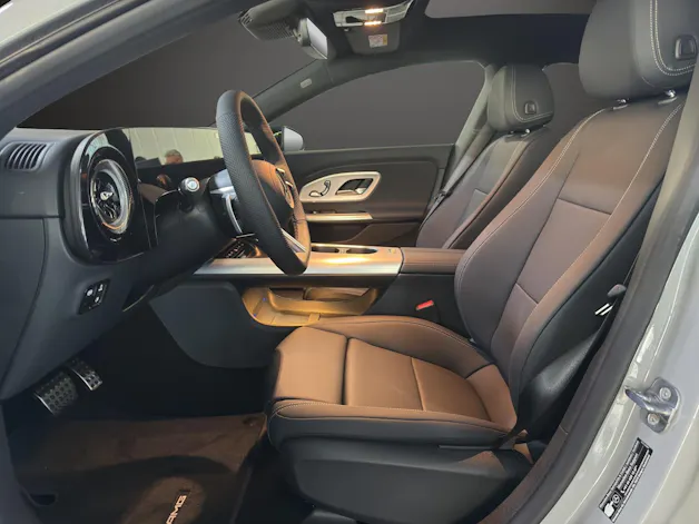 Mercedes-Benz CLA 220 4MATIC Shooting Brake