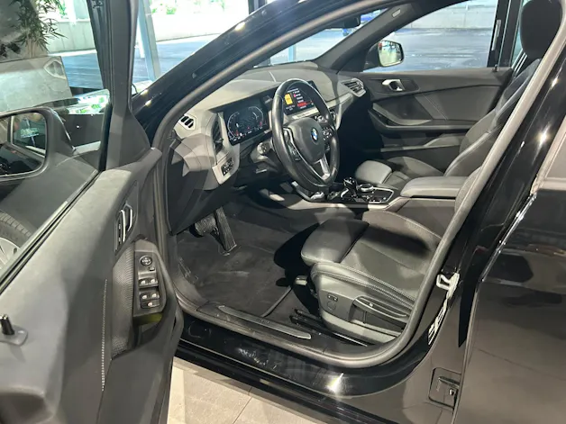 BMW 118i Steptronic