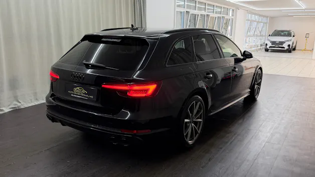 Audi S4 Avant 3.0 TDI quattro tiptronic
