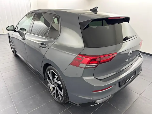 VW Golf 2.0 TDI R-Line DSG
