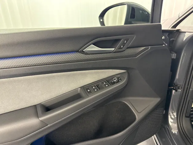 VW Golf 2.0 TDI R-Line DSG