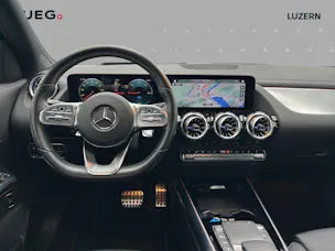 Mercedes-Benz EQA 300 AMG Line 4Matic