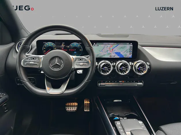 Mercedes-Benz EQA 300 AMG Line 4Matic