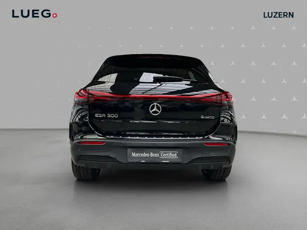 Mercedes-Benz EQA 300 AMG Line 4Matic
