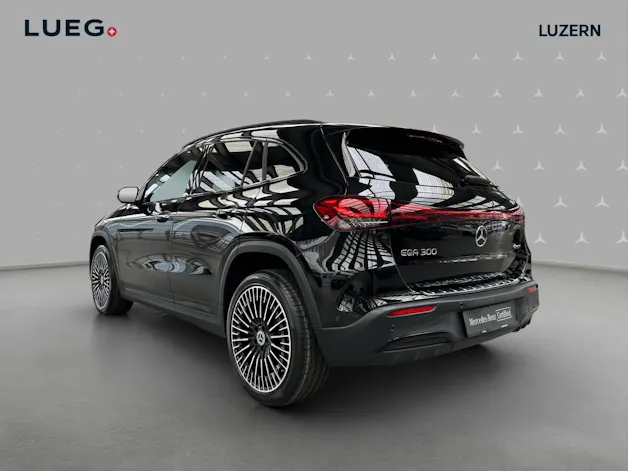 Mercedes-Benz EQA 300 AMG Line 4Matic