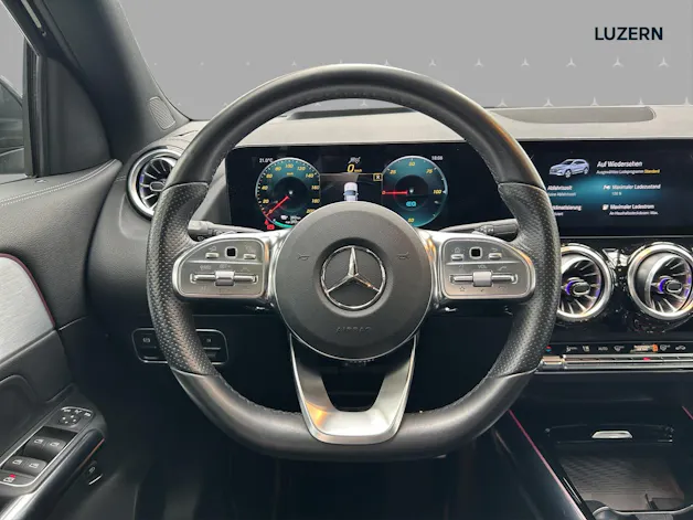 Mercedes-Benz EQA 300 AMG Line 4Matic