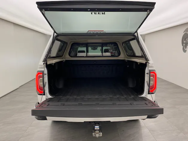 GMC Sierra Denali 6.2 4x4