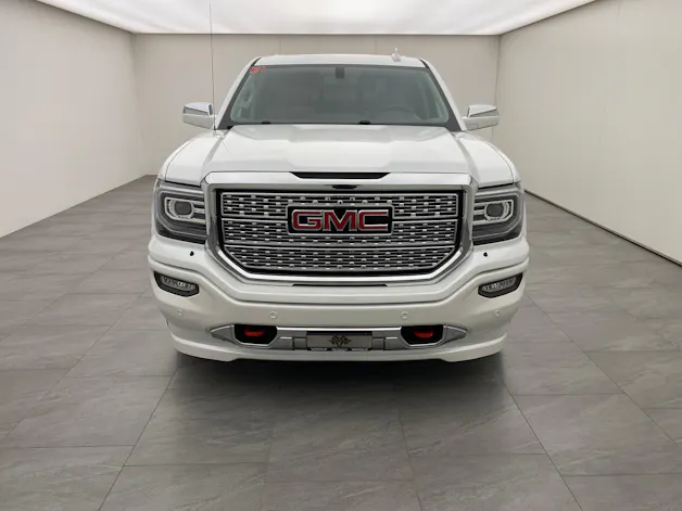 GMC Sierra Denali 6.2 4x4
