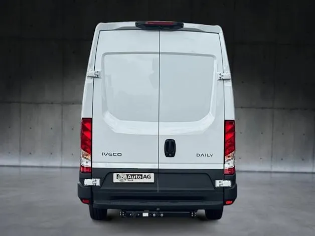 Iveco 35 S 16 A8 V