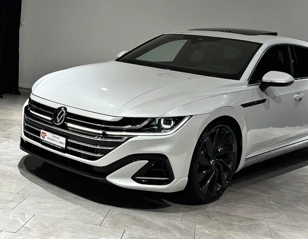 VW Arteon SB 2.0 TSI R-Line 4Motion DSG | CH | AHK 2200Kg |