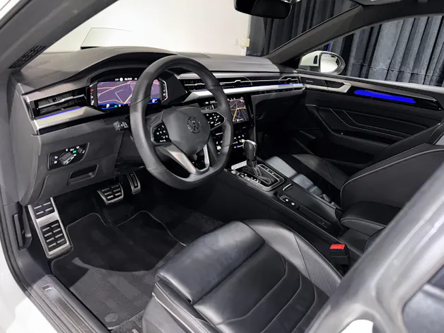 VW Arteon SB 2.0 TSI R-Line 4Motion DSG | CH | AHK 2200Kg |