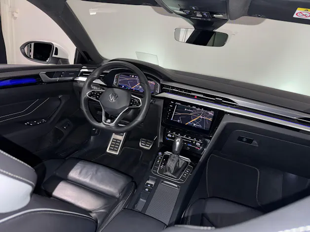 VW Arteon SB 2.0 TSI R-Line 4Motion DSG | CH | AHK 2200Kg |