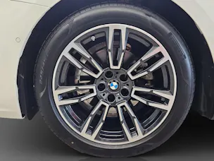 BMW 520d xDrive Touring M Sport 48V