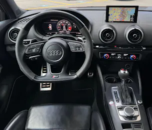 Audi RS3 Sportback 2.5 TSI quattro S-tronic