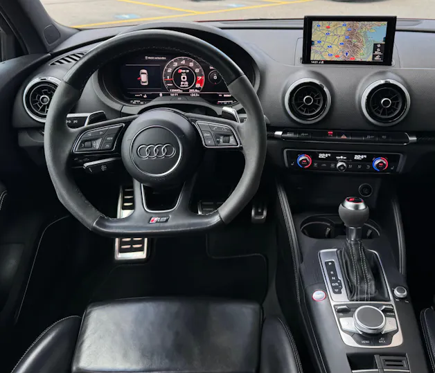 Audi RS3 Sportback 2.5 TSI quattro S-tronic