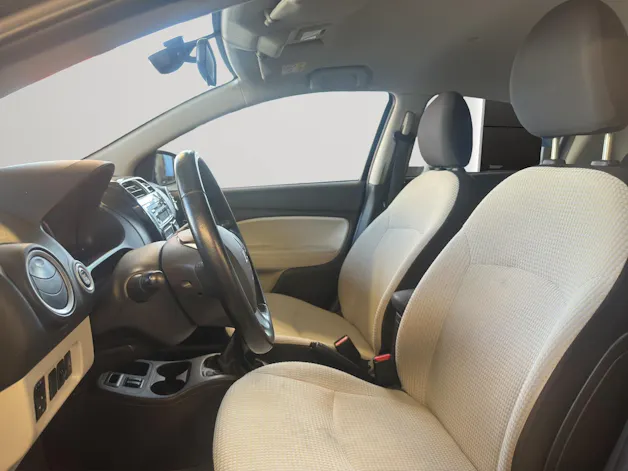 Mitsubishi Space Star 1.2 Intense