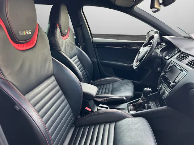 Škoda Octavia Combi 2.0 TSI RS 230 DSG